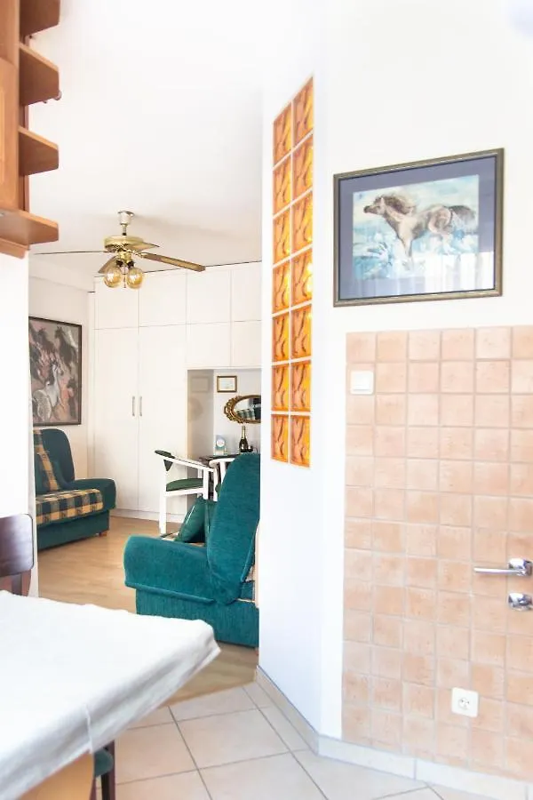 Al-Dom Apartamenty Apartament Pod Konikiem 103 코워브제크